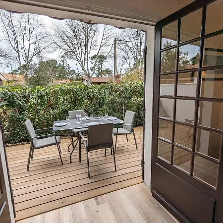 Avec Grande Terrasse Et Proximite A - Fr-1-420-125 Lejlighed